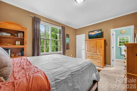 163 Longview Drive Hendersonville NC 28791
