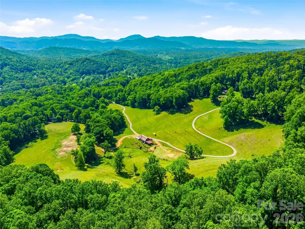52 Chapel Hill Church Road Asheville NC 28803