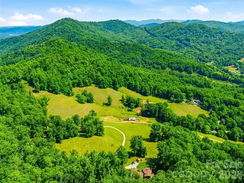 52 Chapel Hill Church Road Asheville NC 28803