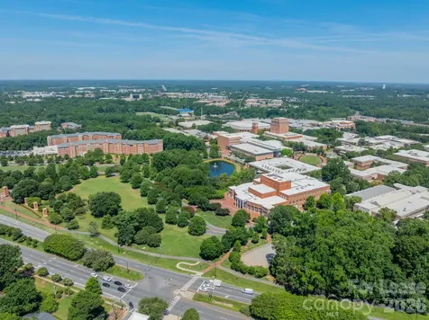 9629 Vinca Circle Charlotte NC 28213