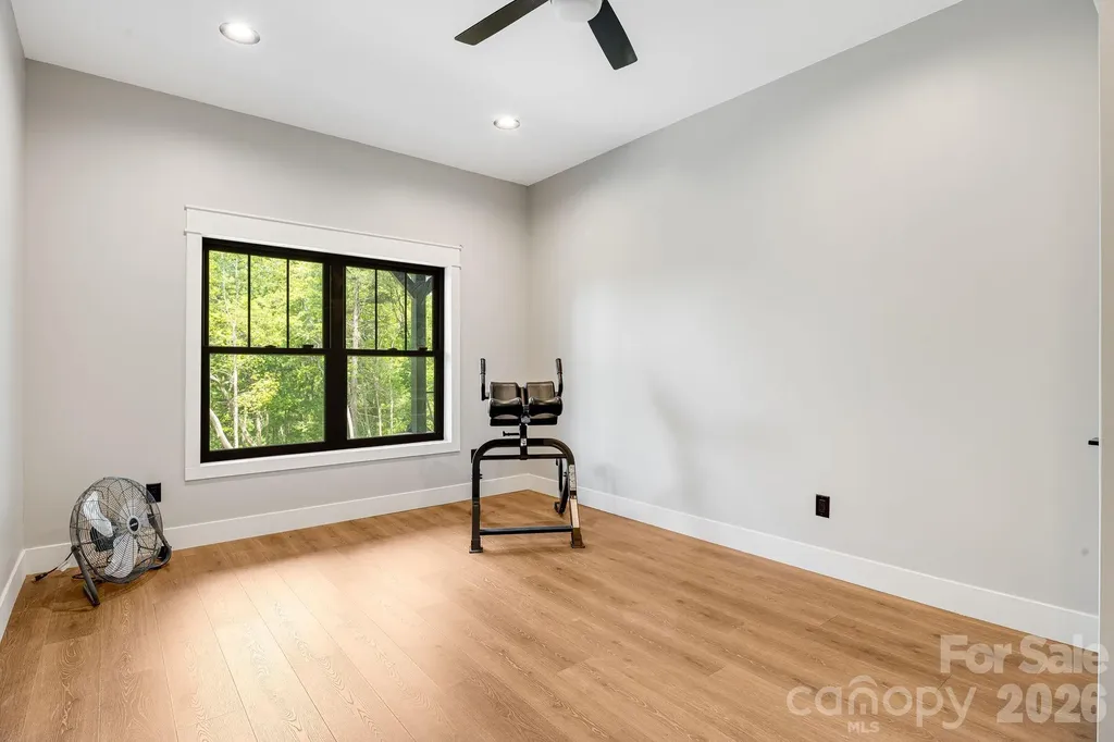 163 Northview Drive Hendersonville NC 28791