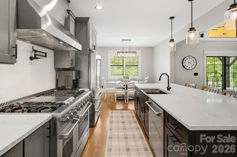163 Northview Drive Hendersonville NC 28791