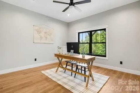 163 Northview Drive Hendersonville NC 28791
