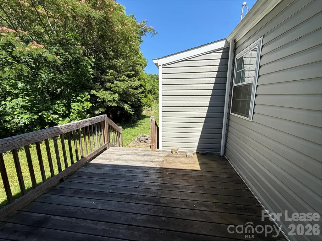 637 Hartness Road Statesville NC 28677