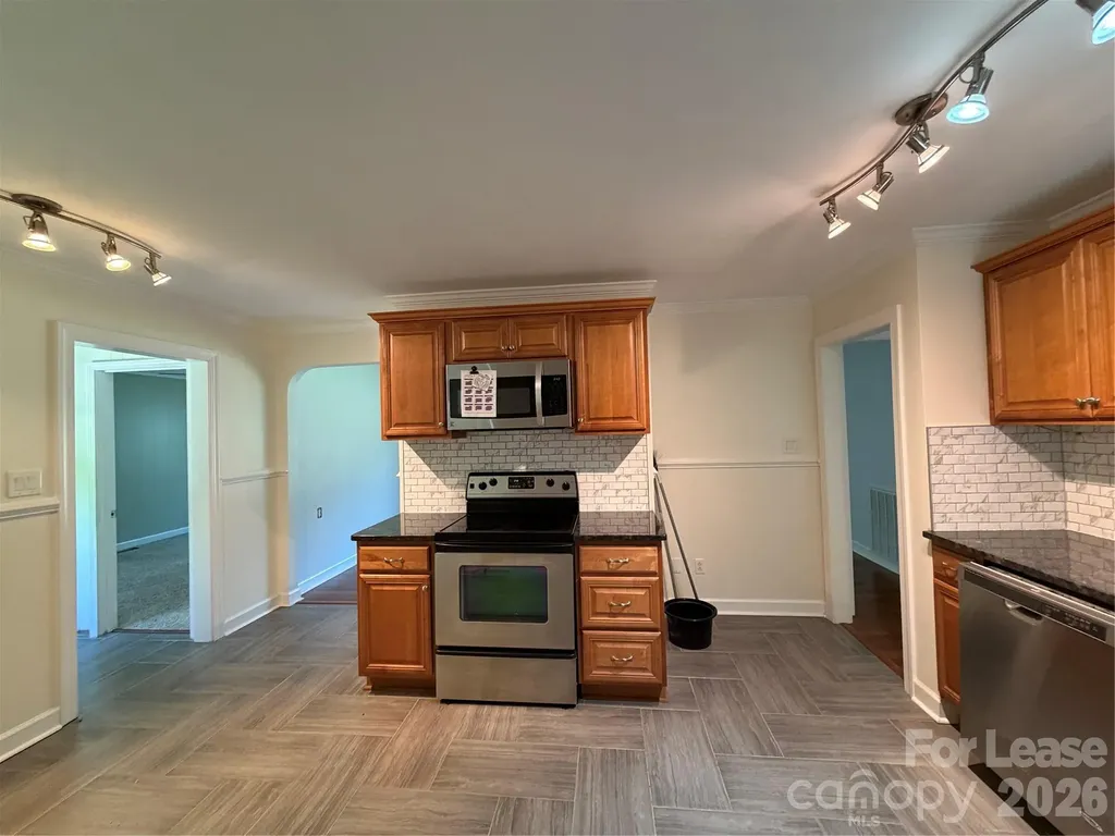 637 Hartness Road Statesville NC 28677