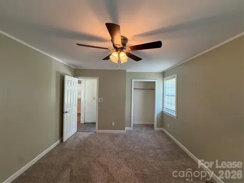 637 Hartness Road Statesville NC 28677