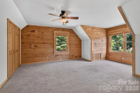 335 Whites Lake Boulevard Saluda NC 28773