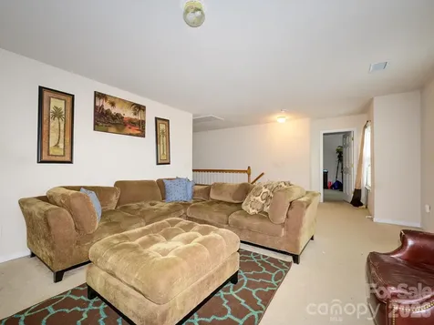 5424 Nightshade Oaks Drive Charlotte NC 28227