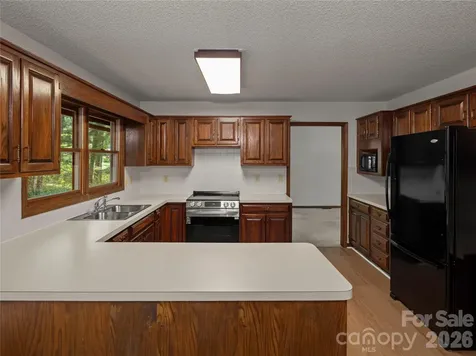 11 Tree Top Drive Arden NC 28704