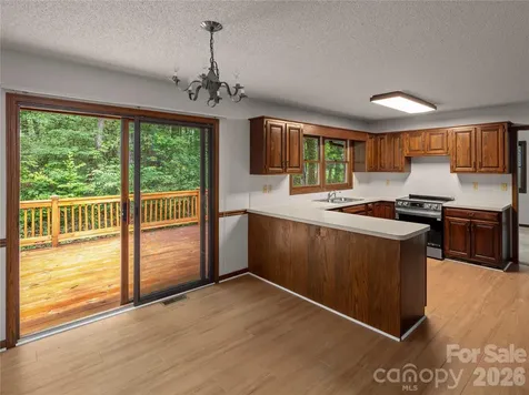 11 Tree Top Drive Arden NC 28704