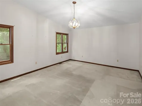 11 Tree Top Drive Arden NC 28704