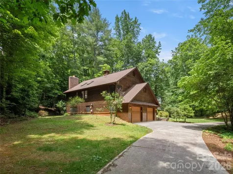 11 Tree Top Drive Arden NC 28704