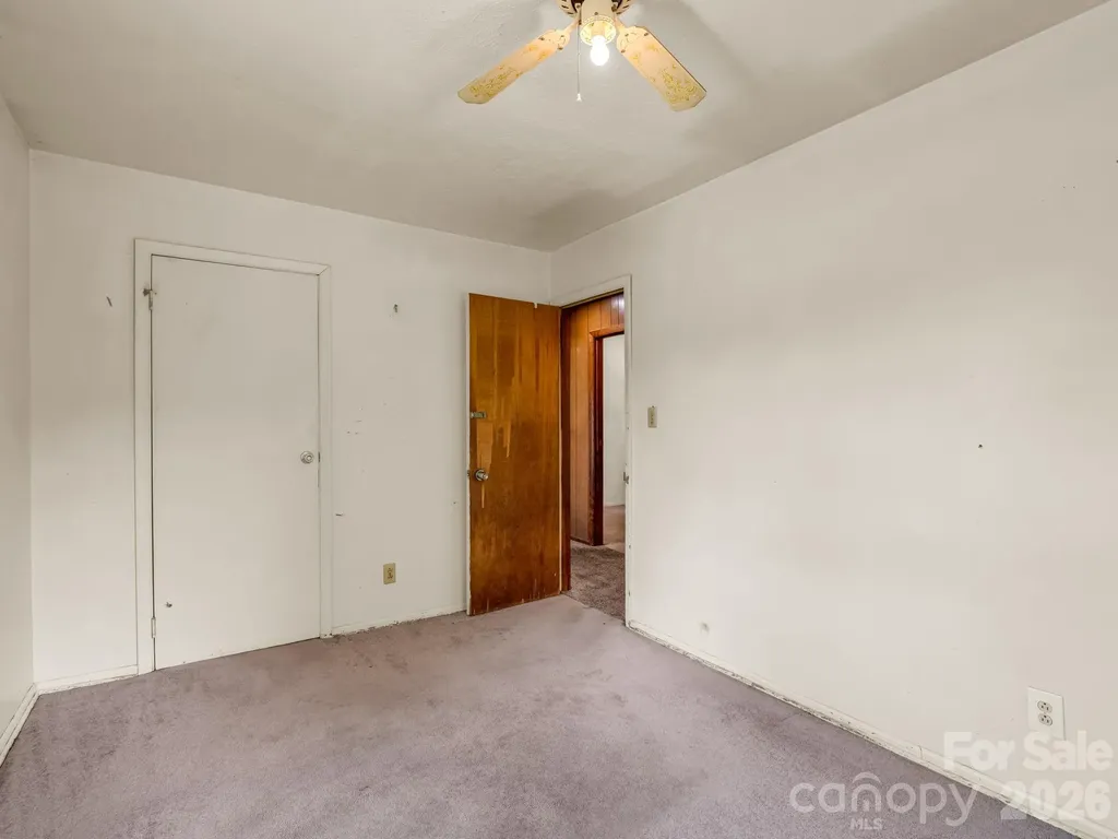 135 Jordan Road Swannanoa NC 28778