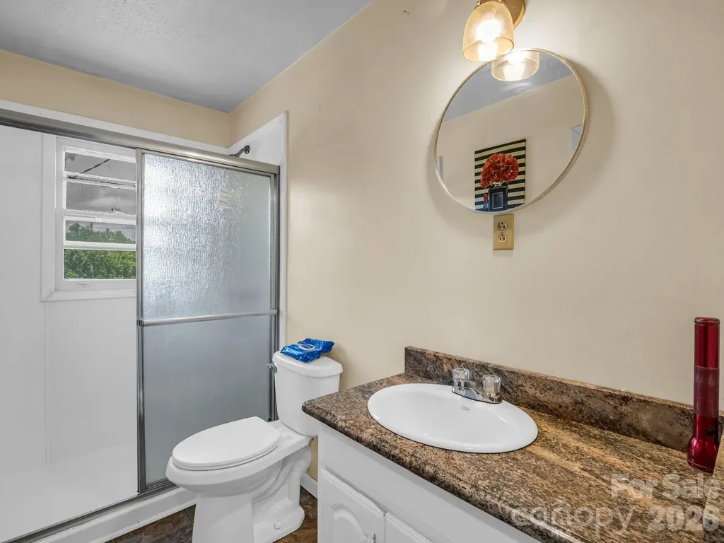 135 Jordan Road Swannanoa NC 28778