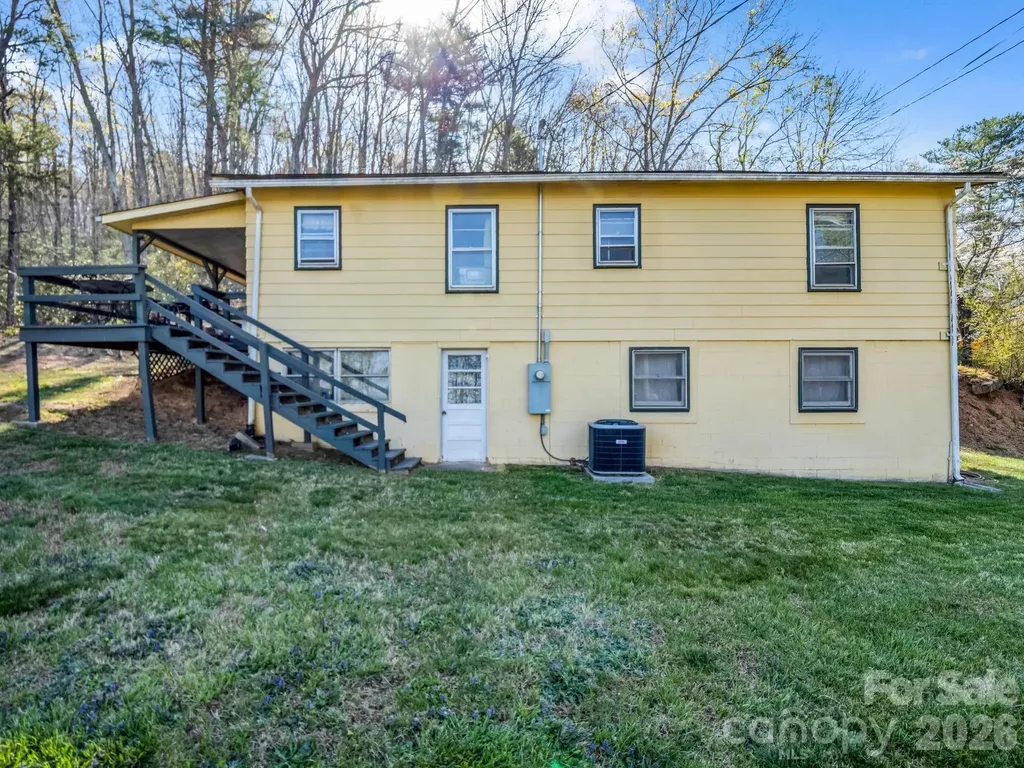 135 Jordan Road Swannanoa NC 28778