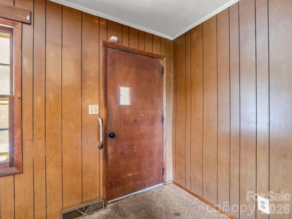 135 Jordan Road Swannanoa NC 28778