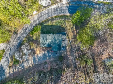 135 Jordan Road Swannanoa NC 28778