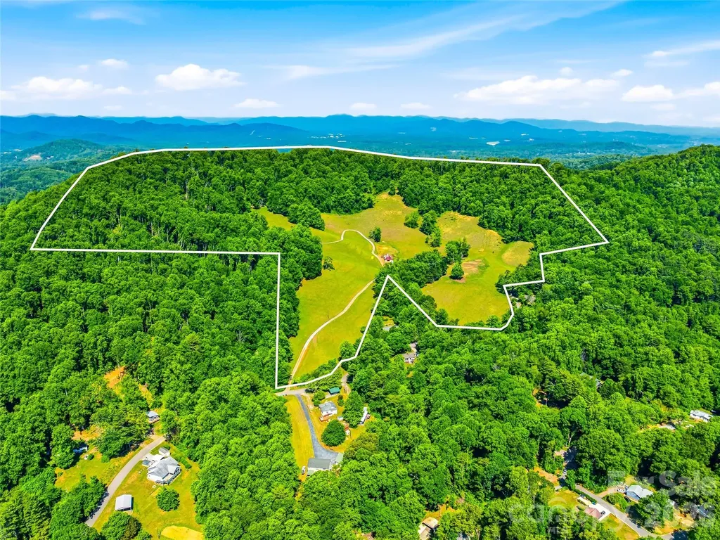52 Chapel Hill Church Road Asheville NC 28803