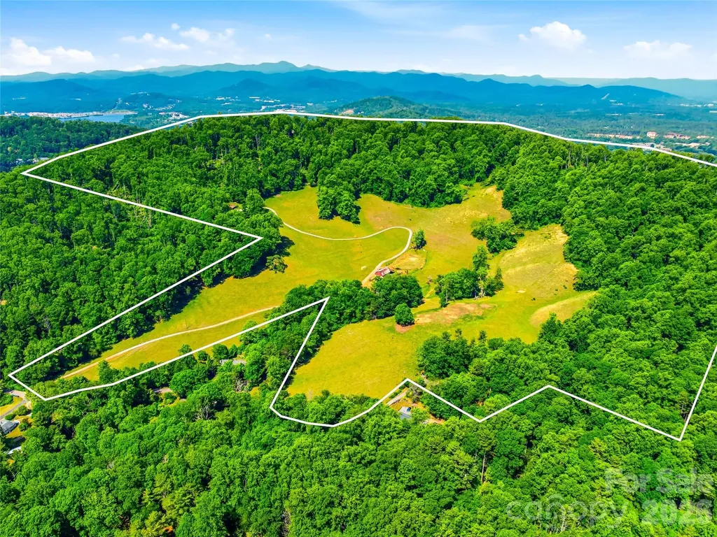 52 Chapel Hill Church Road Asheville NC 28803