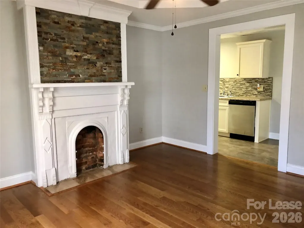 223 E Glendale Avenue Mount Holly NC 28120