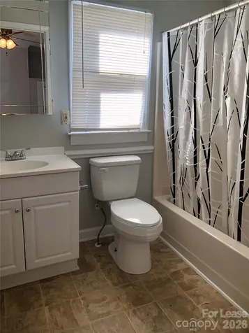 223 E Glendale Avenue Mount Holly NC 28120