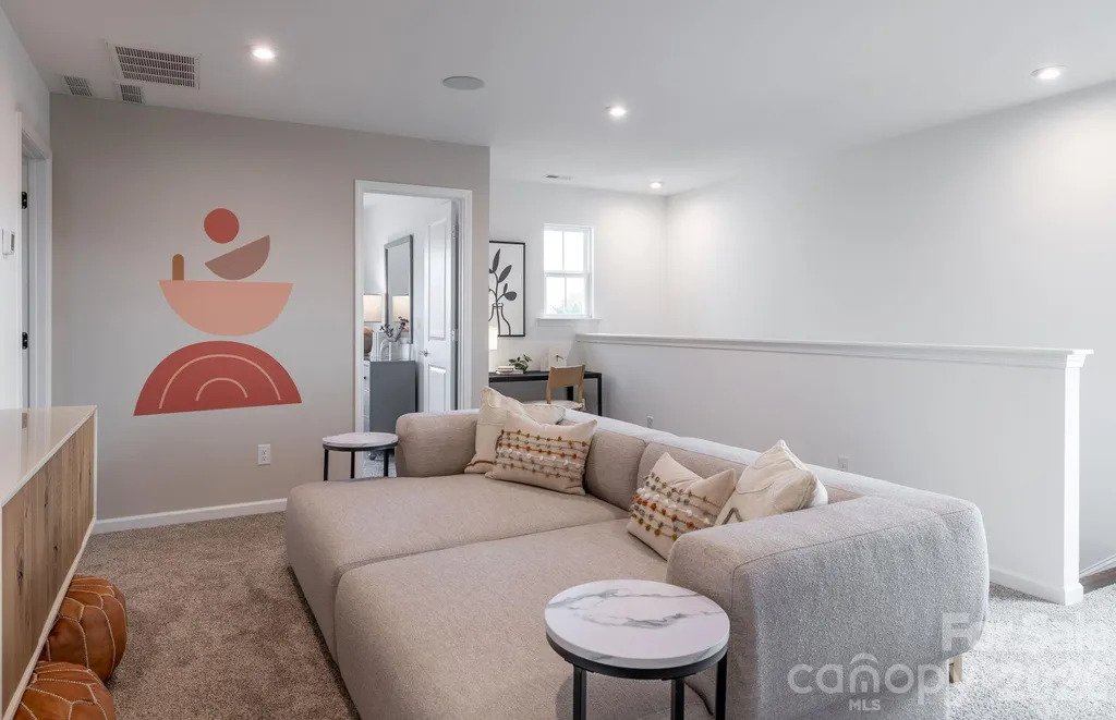 10010 Limpkin Lane Charlotte NC 28278