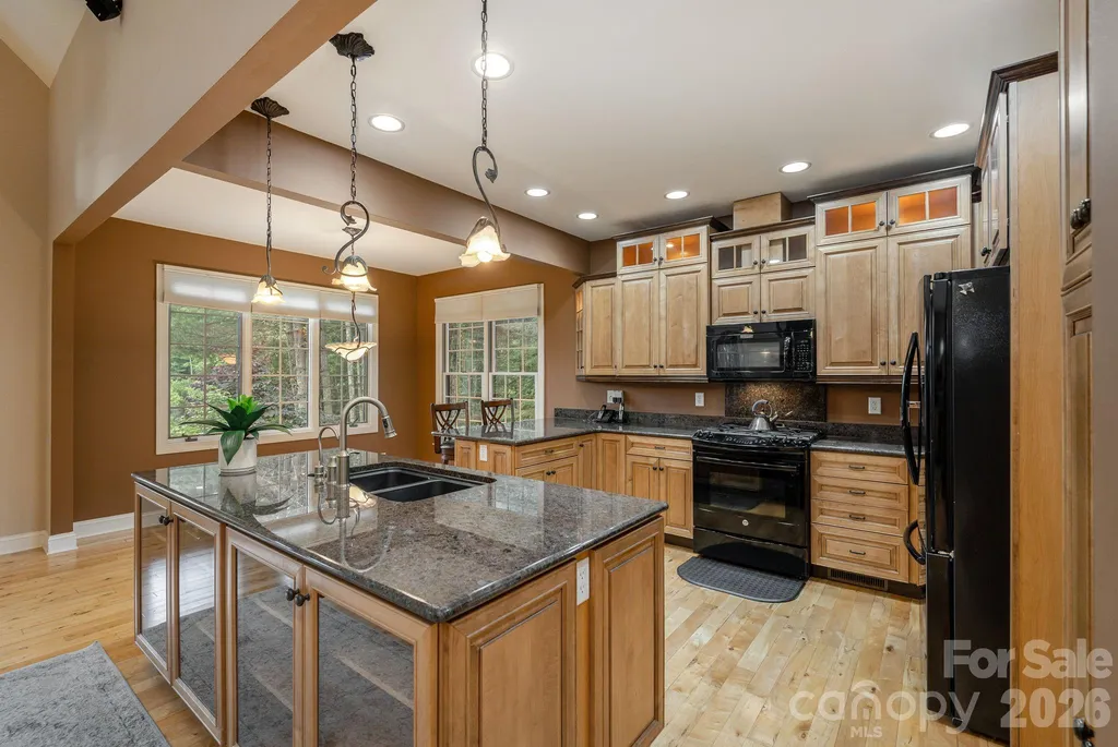 763 Deerlake Road Brevard NC 28712