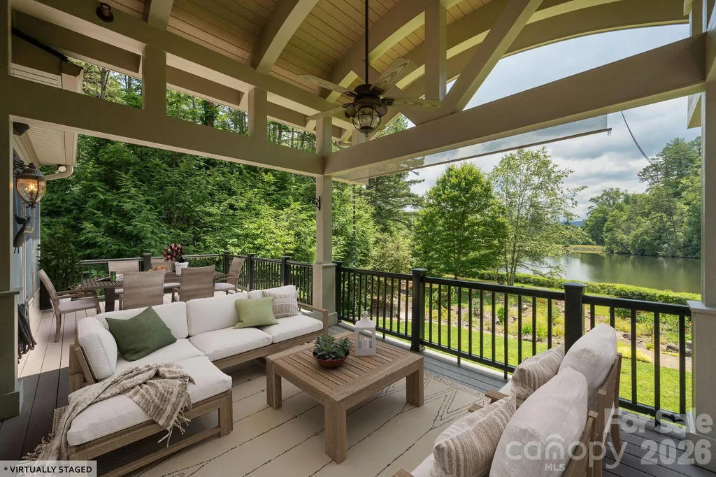 763 Deerlake Road Brevard NC 28712