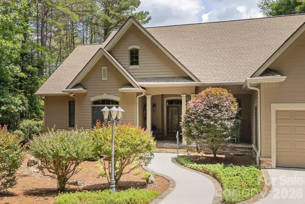 763 Deerlake Road Brevard NC 28712