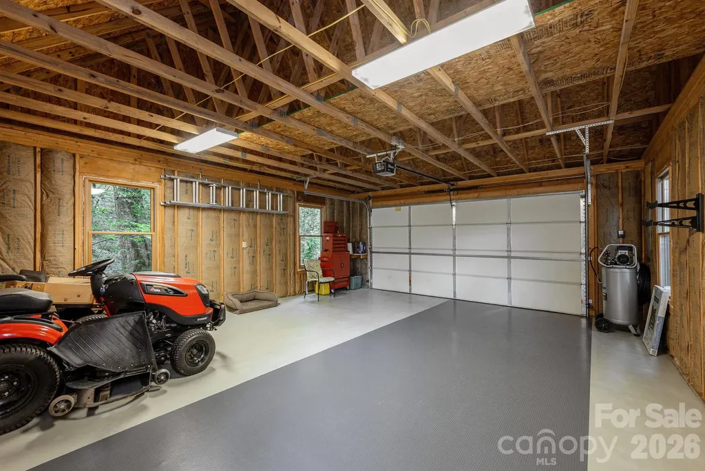 763 Deerlake Road Brevard NC 28712