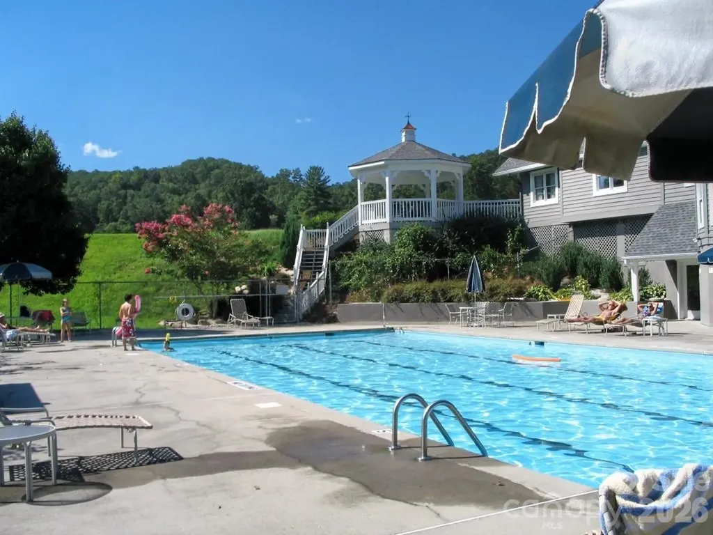 763 Deerlake Road Brevard NC 28712