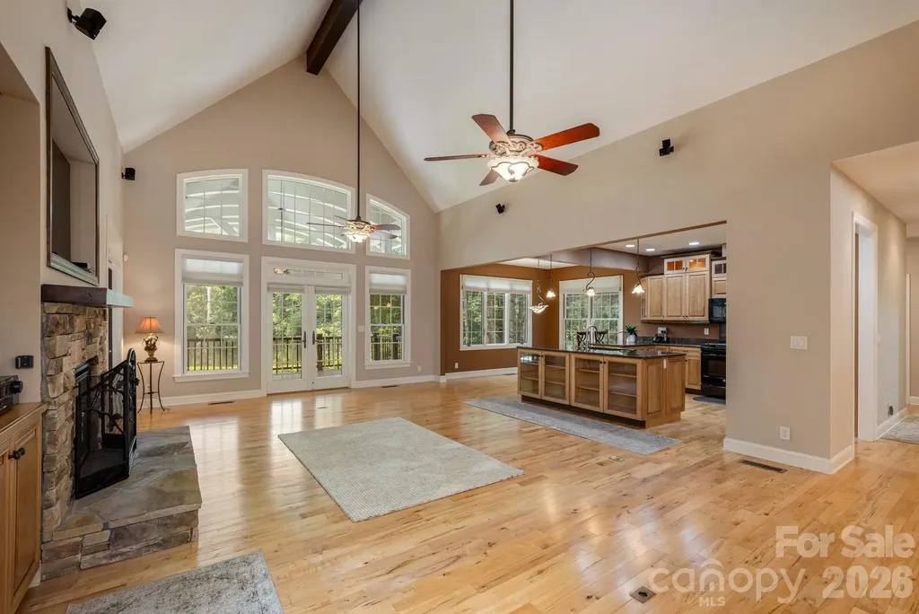 763 Deerlake Road Brevard NC 28712