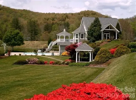 763 Deerlake Road Brevard NC 28712