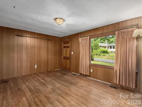 807 N Cherokee Avenue Black Mountain NC 28711