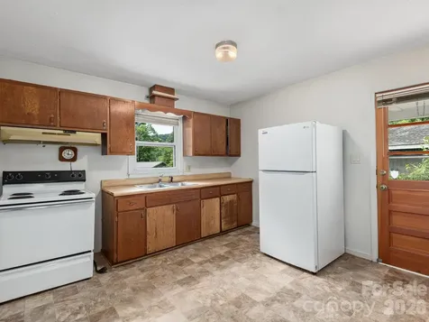 807 N Cherokee Avenue Black Mountain NC 28711