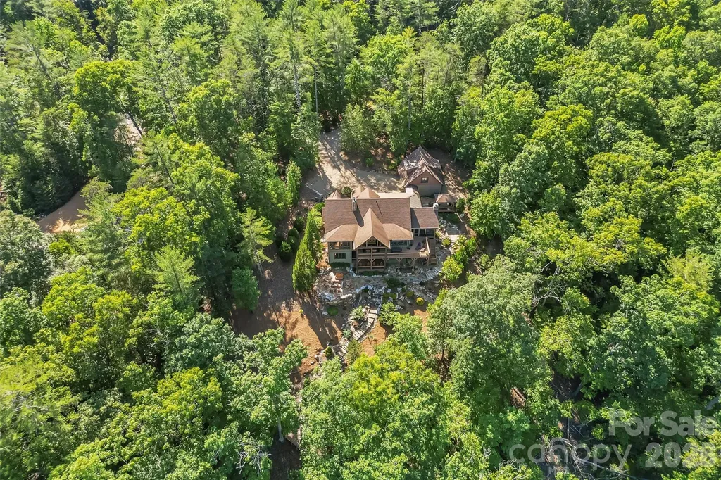 2087 Firestone Trail Nebo NC 28761