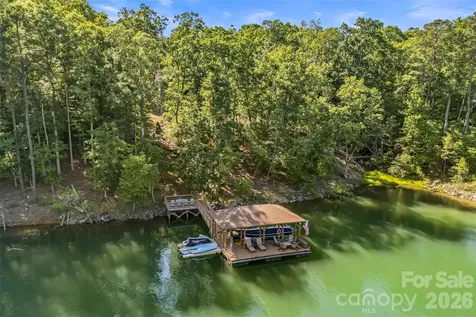 2087 Firestone Trail Nebo NC 28761