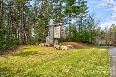 2087 Firestone Trail Nebo NC 28761