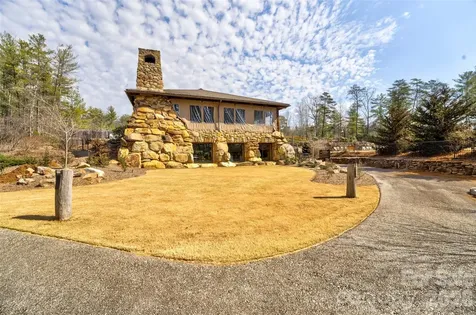 2087 Firestone Trail Nebo NC 28761