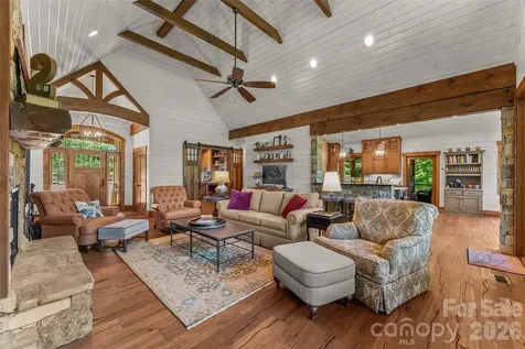 2087 Firestone Trail Nebo NC 28761