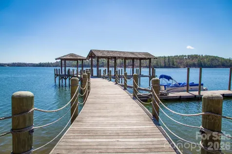2087 Firestone Trail Nebo NC 28761