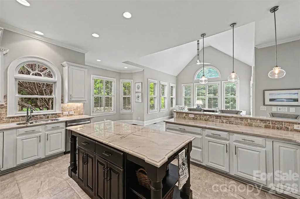 2216 Highland Forest Drive Marvin NC 28173
