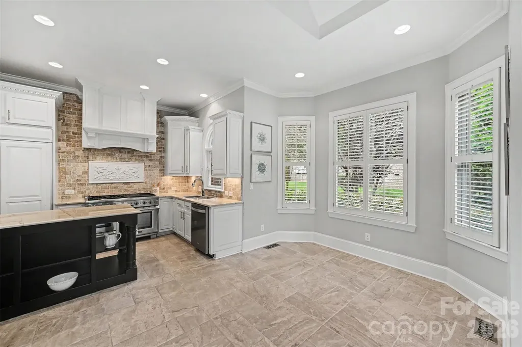 2216 Highland Forest Drive Marvin NC 28173
