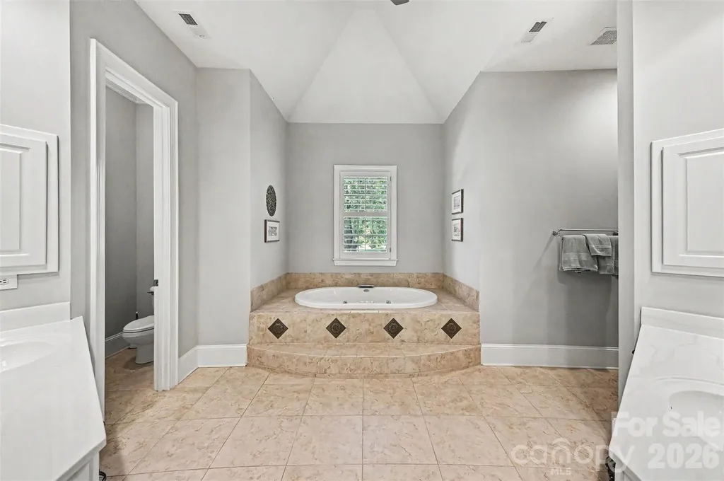 2216 Highland Forest Drive Marvin NC 28173