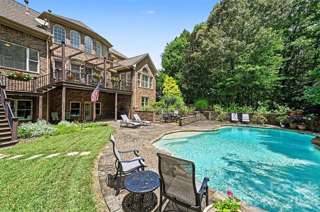 2216 Highland Forest Drive Marvin NC 28173