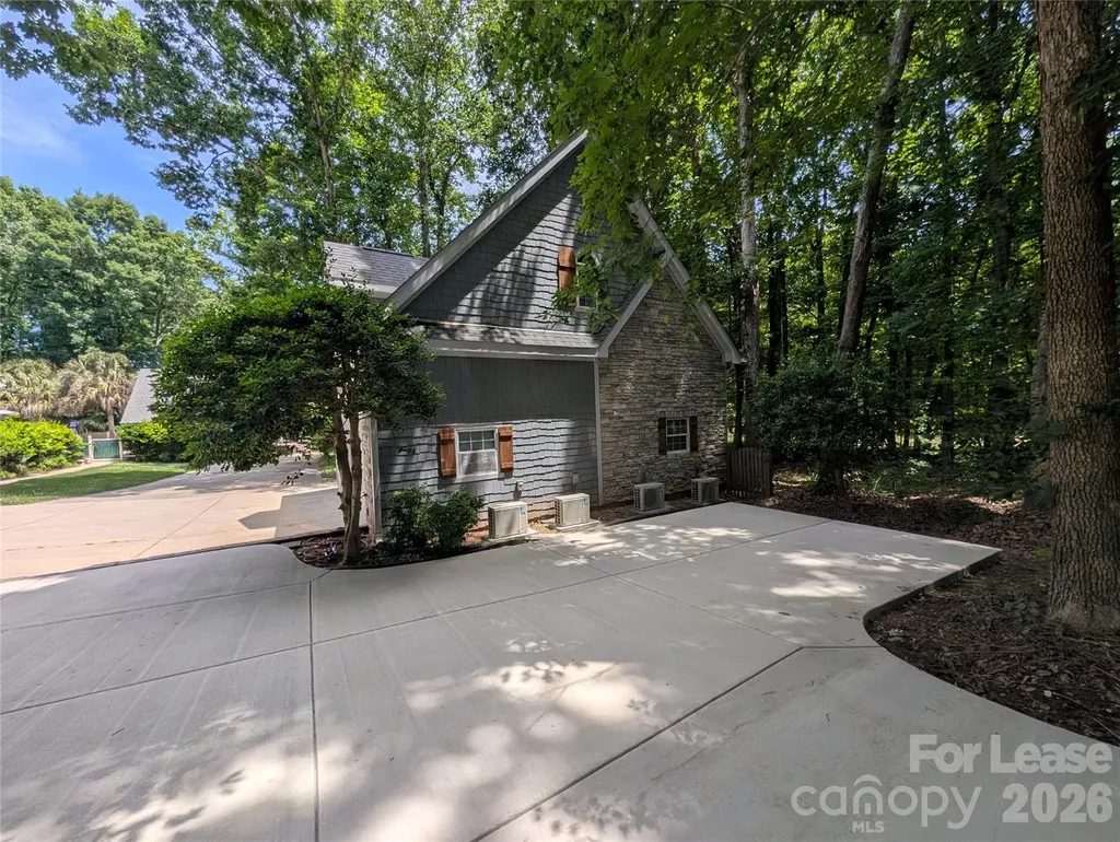 14625 Phillips Road Matthews NC 28105