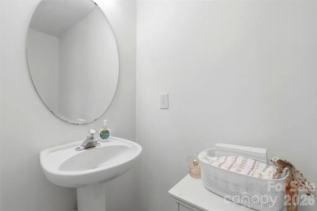 6720 Cypress Tree Lane Charlotte NC 28215