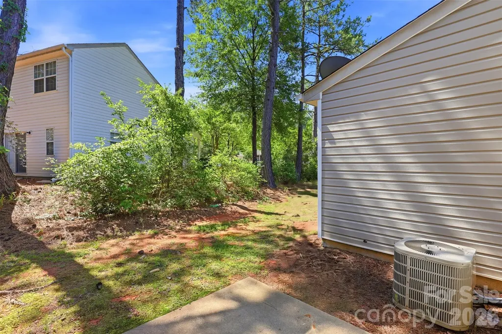 6720 Cypress Tree Lane Charlotte NC 28215