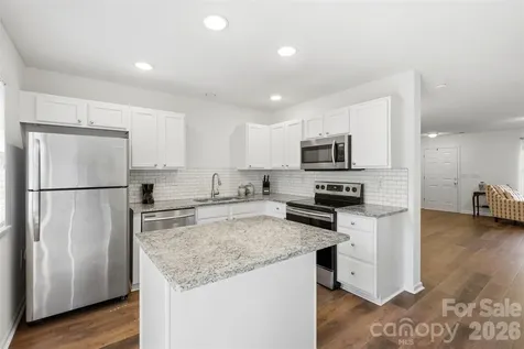 6720 Cypress Tree Lane Charlotte NC 28215