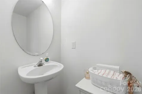 6720 Cypress Tree Lane Charlotte NC 28215